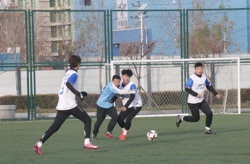 ʯ��ׯ�е�����ݸ�������������