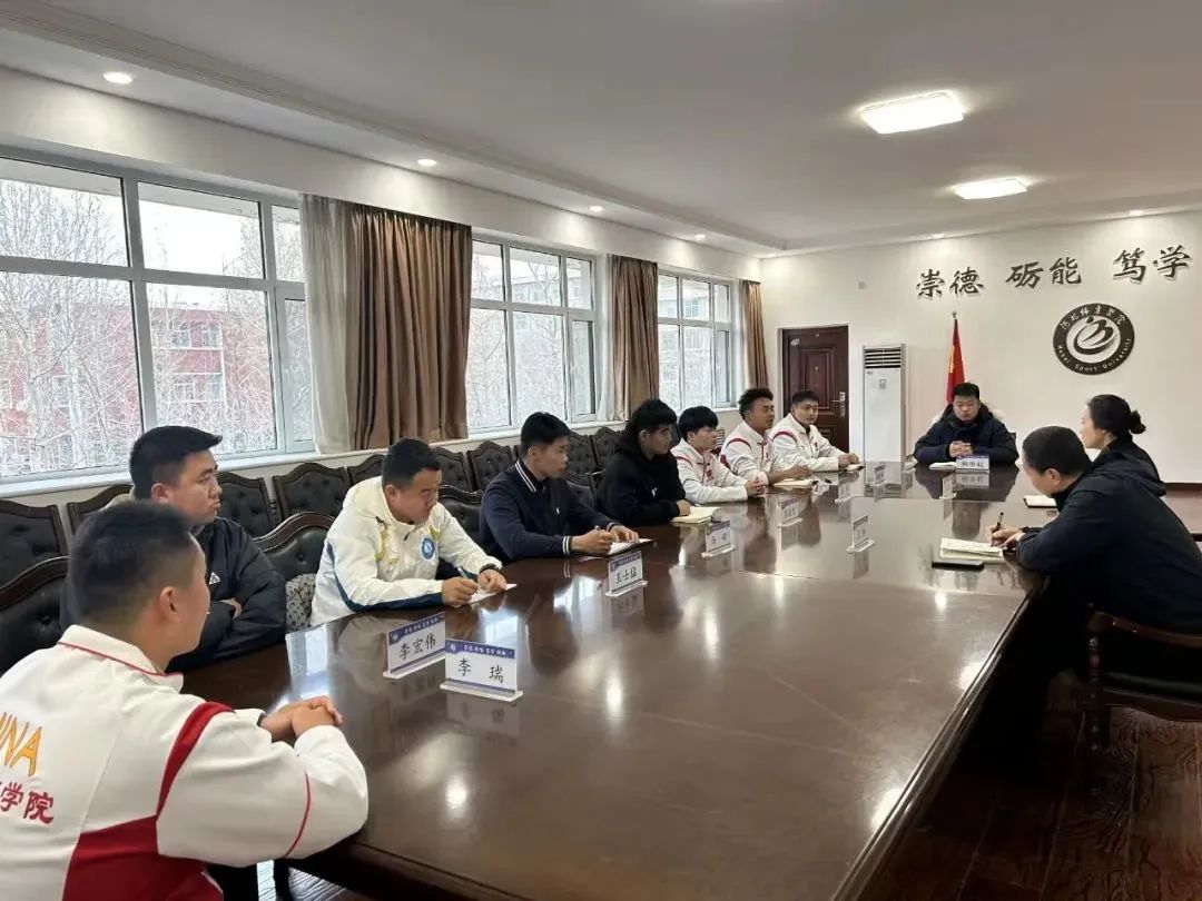 �ӱ�����ѧԺ���������ѧ��������̸��