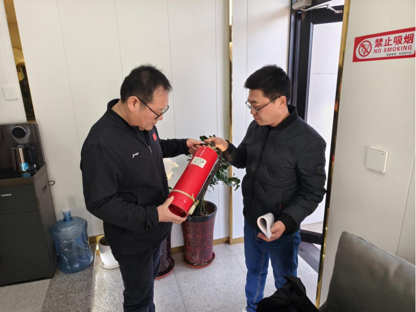 �ӱ������ݿ�չԪ����ǰ��ȫ��������