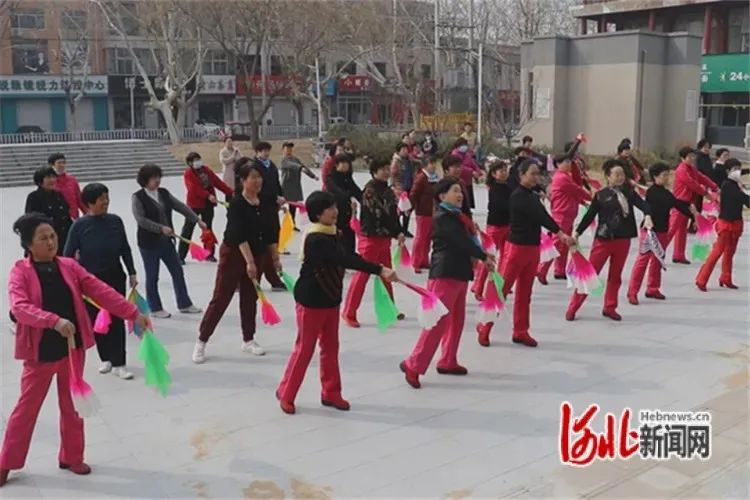 ʯ��ׯ�С����Ů�ԡ��������ָ��Ա��ѵ�ڸ��ؿ���