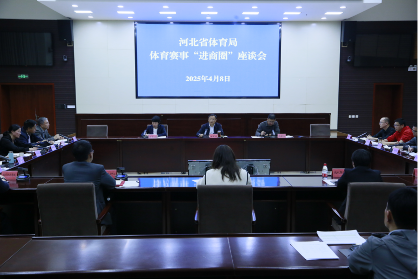 <b>�Թ���
�ٿ��������¡�����Ȧ����̸��</b>