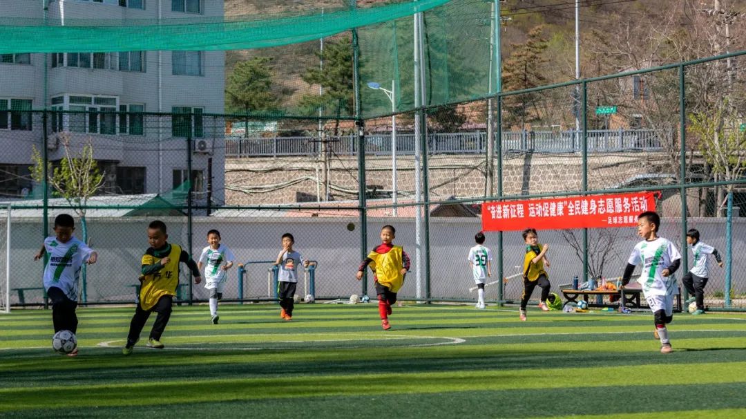 �е���ȫ����־Ը����ϵ�л���չ