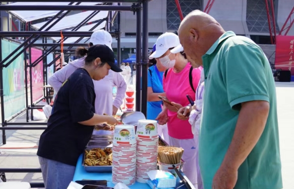 ����չ�����˶� ��ǿ�������ʡ����73���� ȫ���������ӱ����᳡���ȷ�����