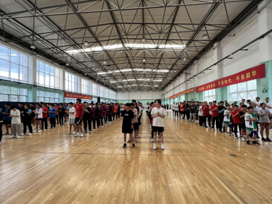 �������� �����Ŷ� ��������ѵ��Ӫ��չ������չ�